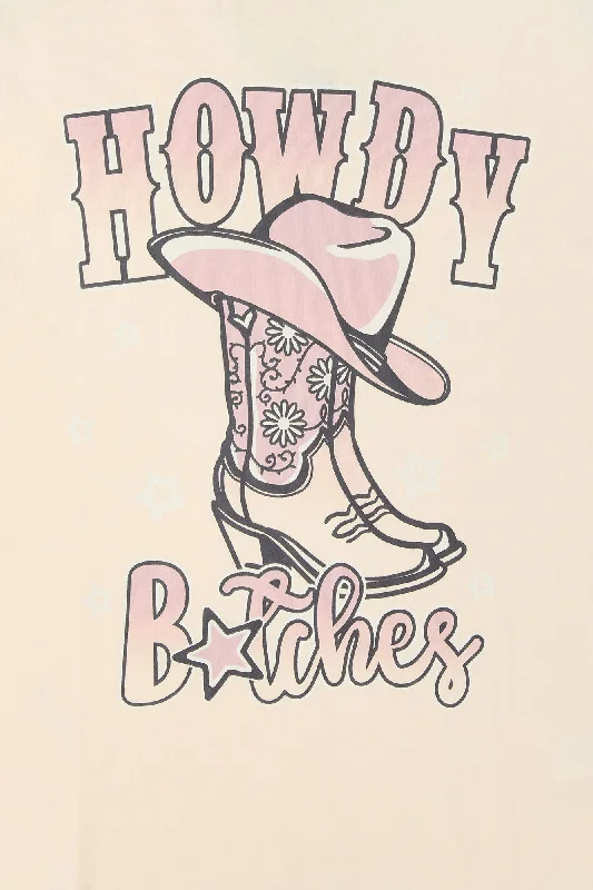 0788-57901794-howdy-btches-graphic-boyfriend-t-shirt