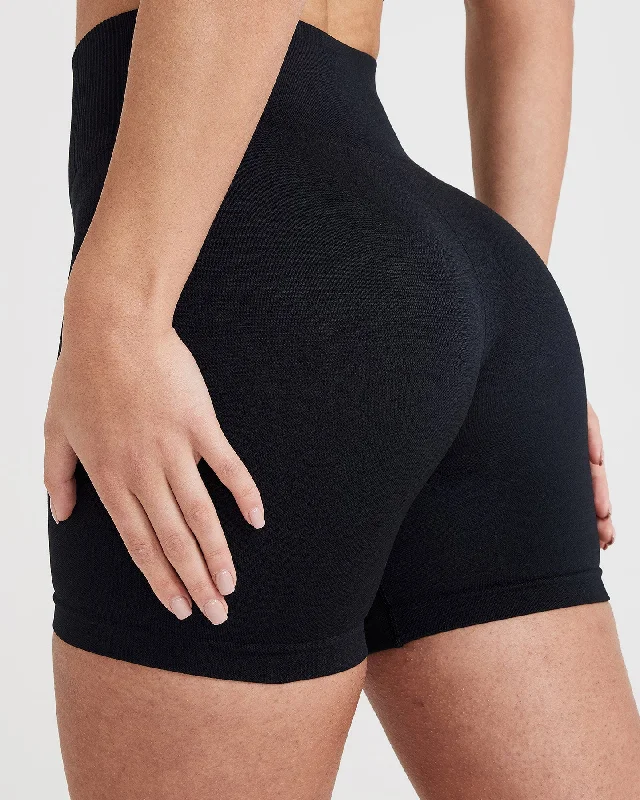 Classic Seamless 2.0 Shorts | Black Marl