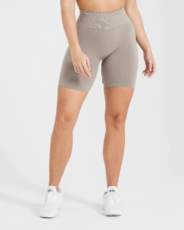 Effortless Seamless Cycling Shorts | Minky