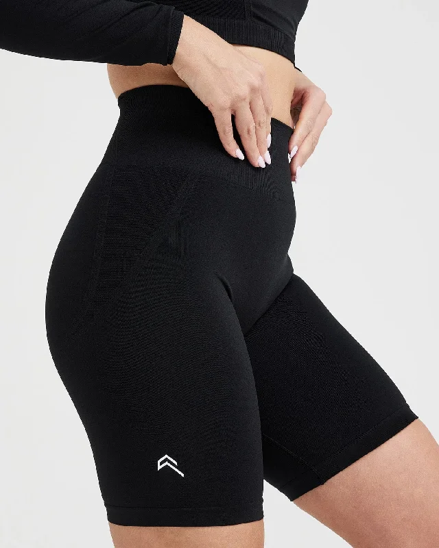 Effortless Seamless Cycling Shorts | Black