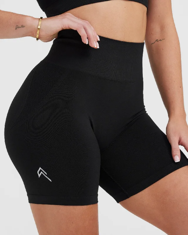 Effortless Seamless Shorts | Black