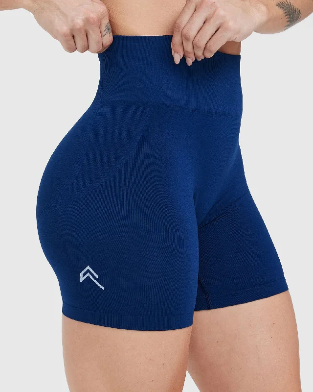 Effortless Seamless Shorts | Midnight