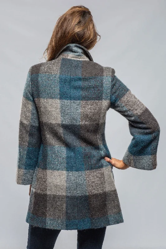 Lexi Dbl Brstd Plaid Swing Coat