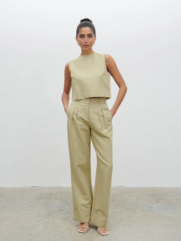 bryony-boxy-linen-top-olive