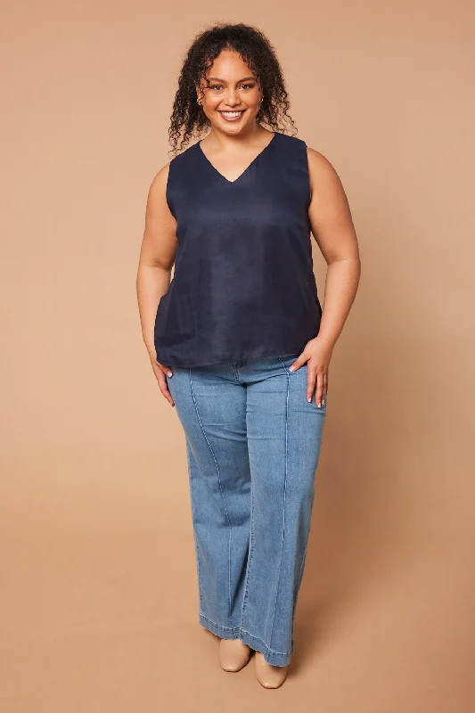 ember-linen-cami-in-navy