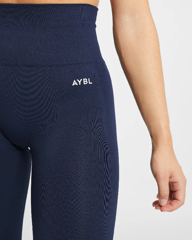 empower-seamles-leggings-navy