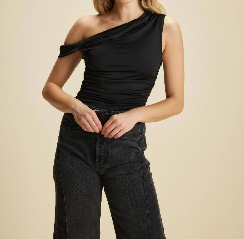 Hilma Twist Sleeve Bodysuit In Black