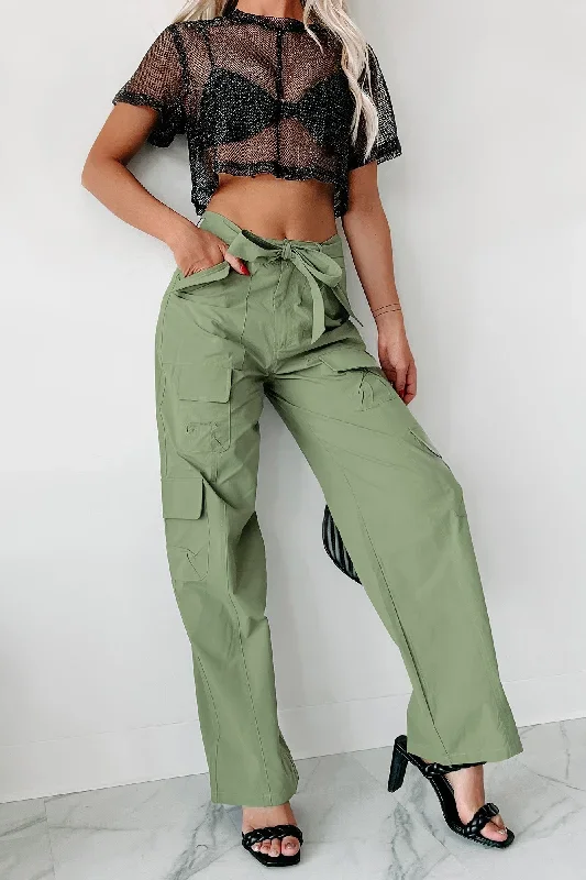 Leeland Tie Waist Woven Cargo Pants (Olive)