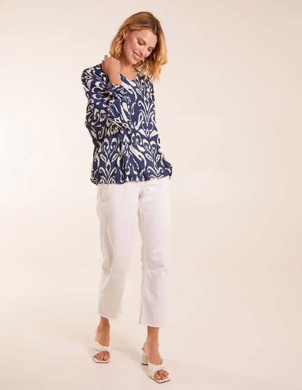 navy-v-neck-printed-batwing-elasticated-hem-top