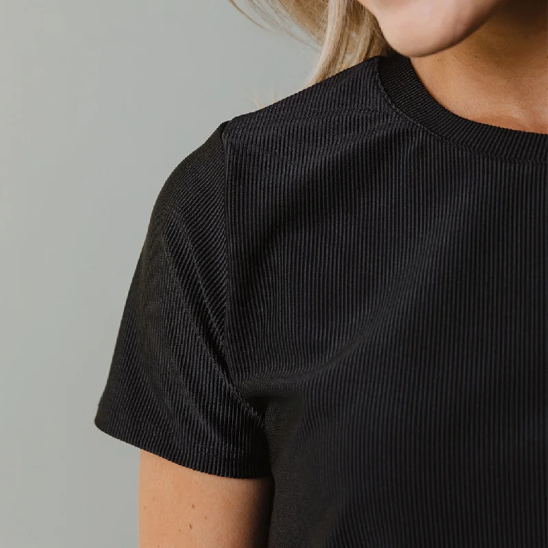 ribbed-basic-crew-neck-tee-black