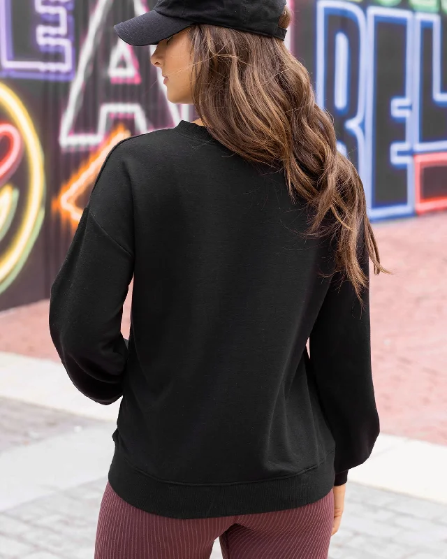 signature-soft-black-sweatshirt