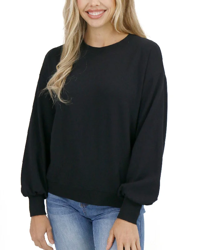 signature-soft-black-sweatshirt