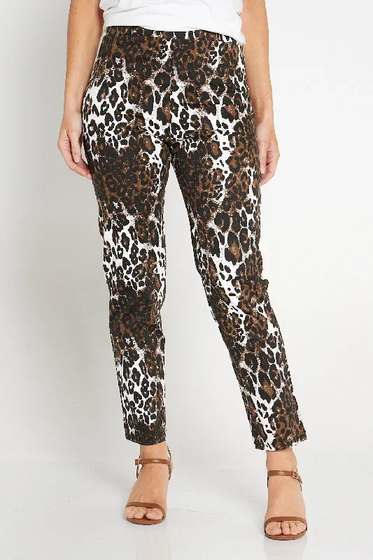 zendaya-pants-choc-leopard