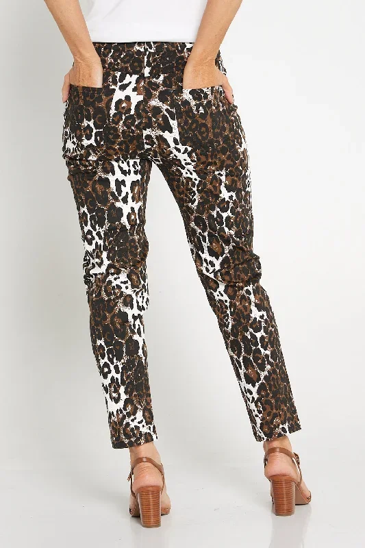 zendaya-pants-choc-leopard